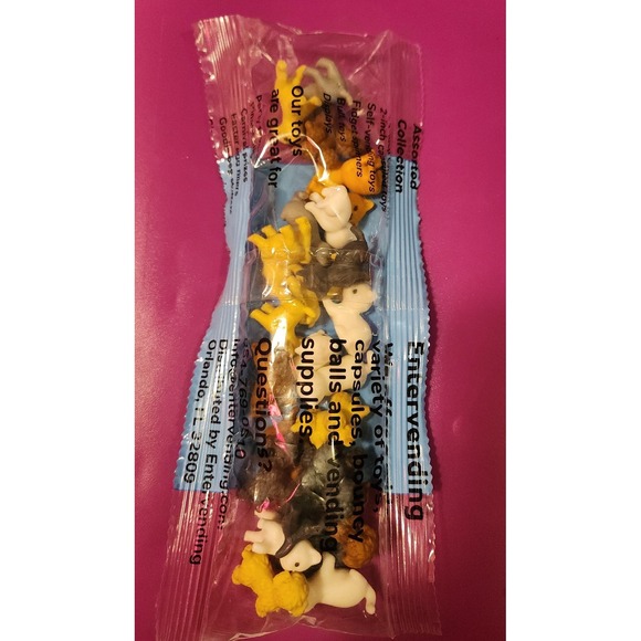 Other - Bag of mini dogs and cats. 25 pieces